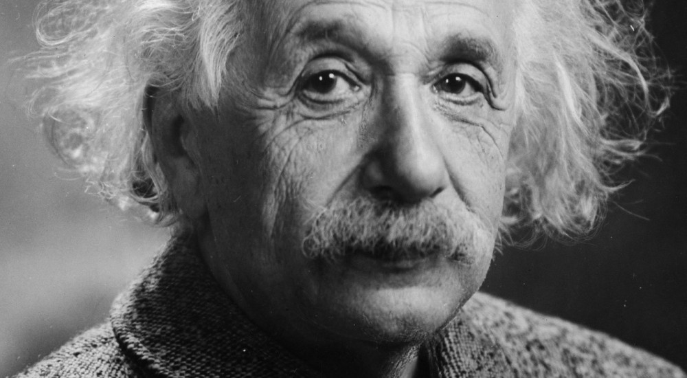 Geometría y/o física: a cien años del premio Nobel de Albert Einstein