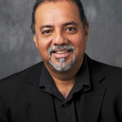Dr. Luis Arturo