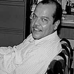 Dr. Agustín Eduardo